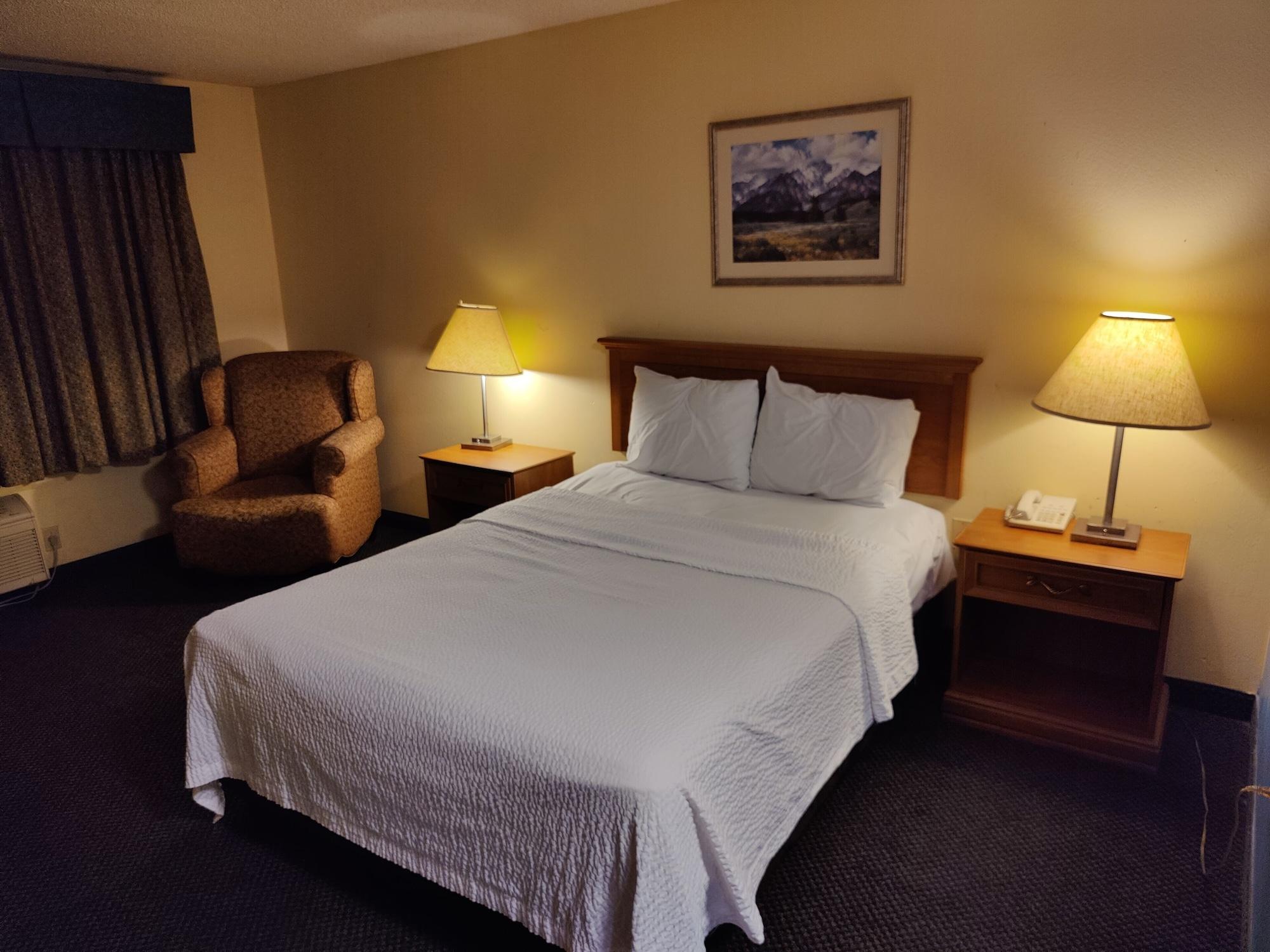 Days Inn By Wyndham Stockton Dış mekan fotoğraf