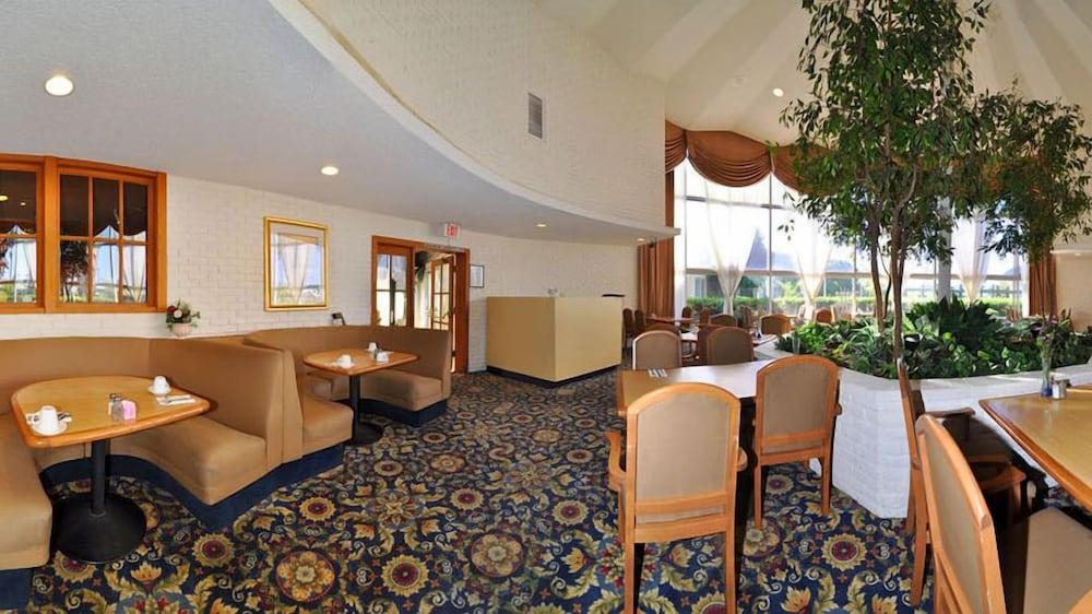Days Inn By Wyndham Stockton Dış mekan fotoğraf