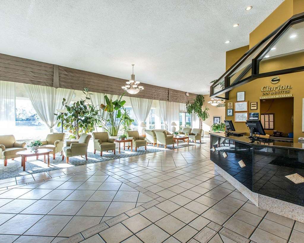 Days Inn By Wyndham Stockton Dış mekan fotoğraf