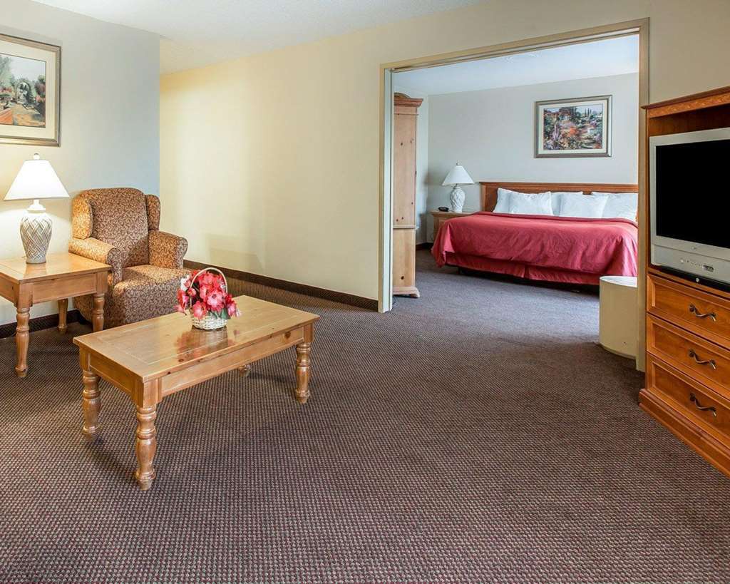 Days Inn By Wyndham Stockton Dış mekan fotoğraf